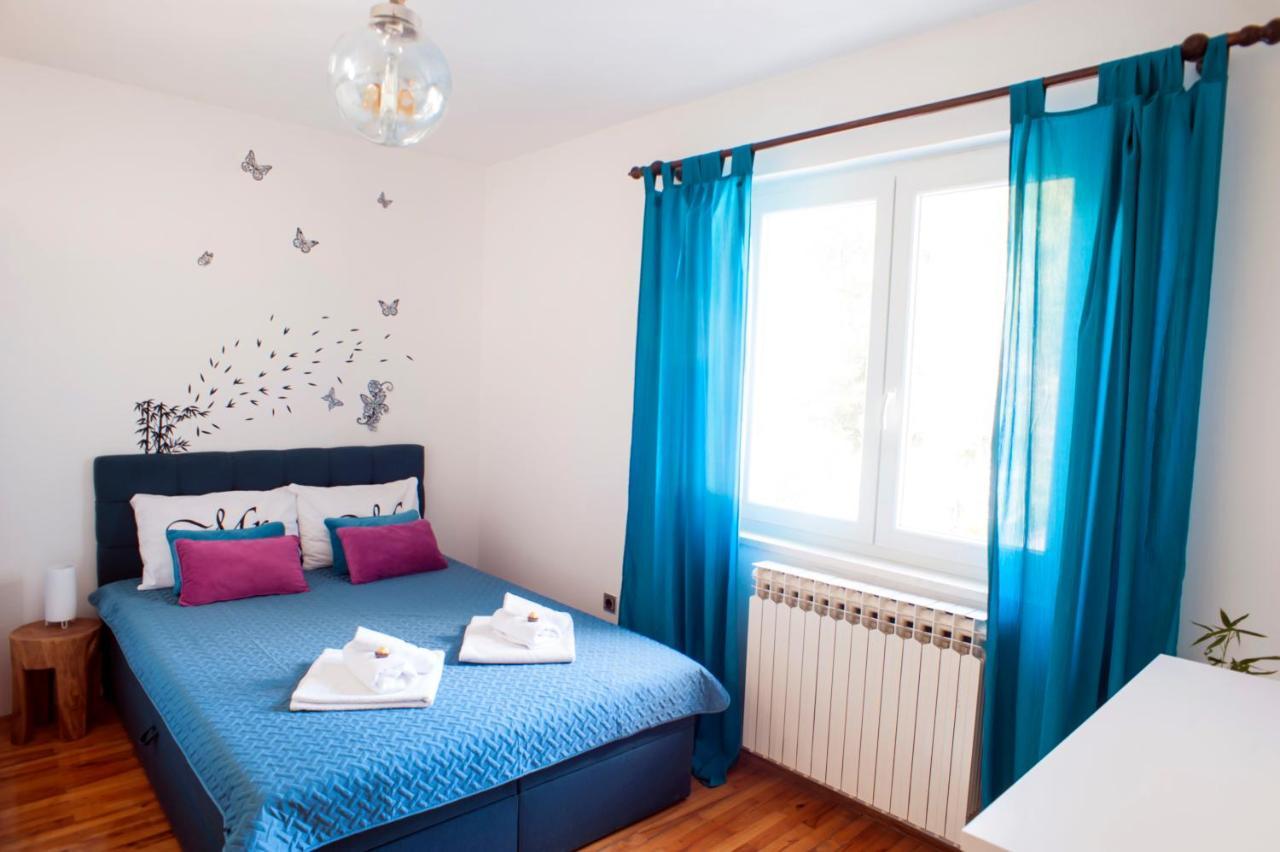 Hana House Pula Villa Bagian luar foto